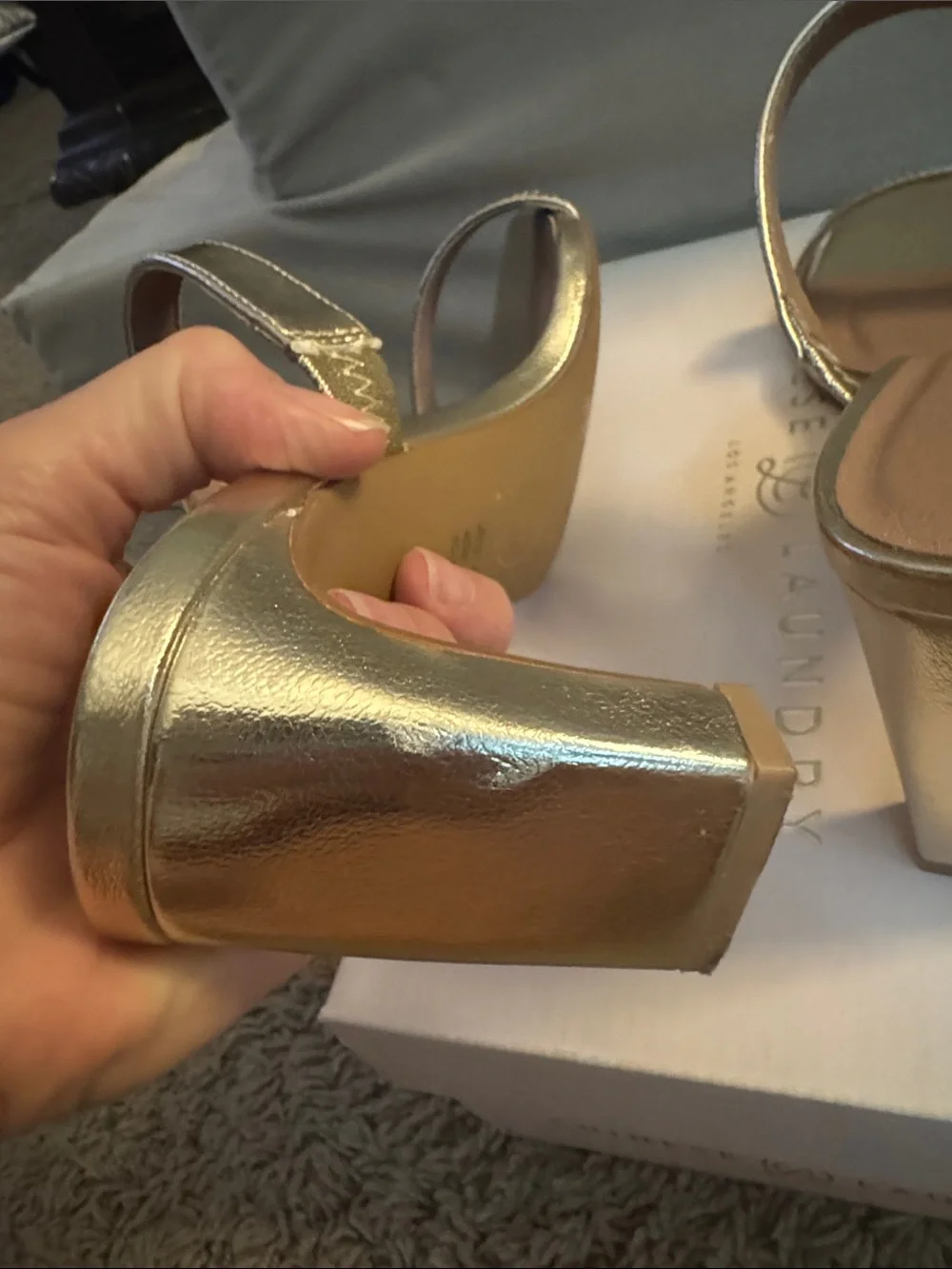 CL by Chinese Laundry Metallic Gold Double-Strap Block Heel Sandal Sz 7.5